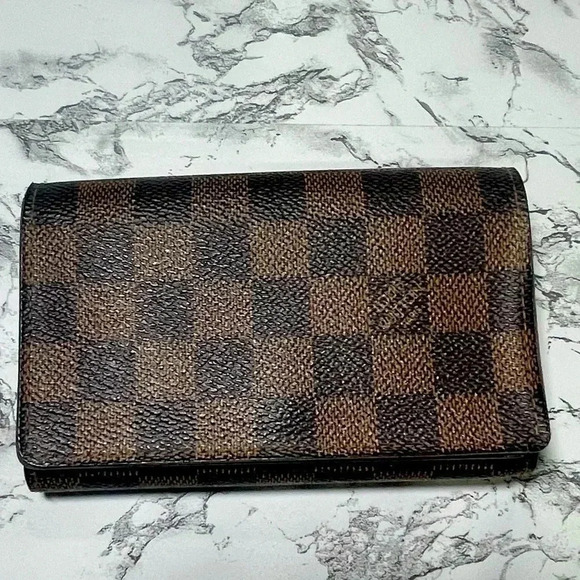 #191 Louis Vuitton Tresor Damier Ebene Bifold Wallet - Picture 1 of 15
